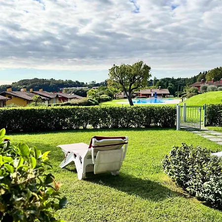 5 Min From Garda, With Free Swimming Pool 아파트