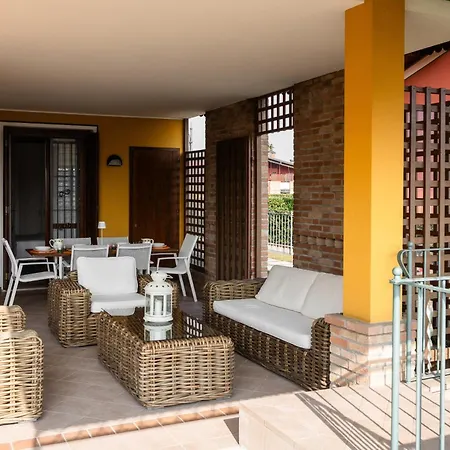 아파트 5 Min From Garda, With Free Swimming Pool *